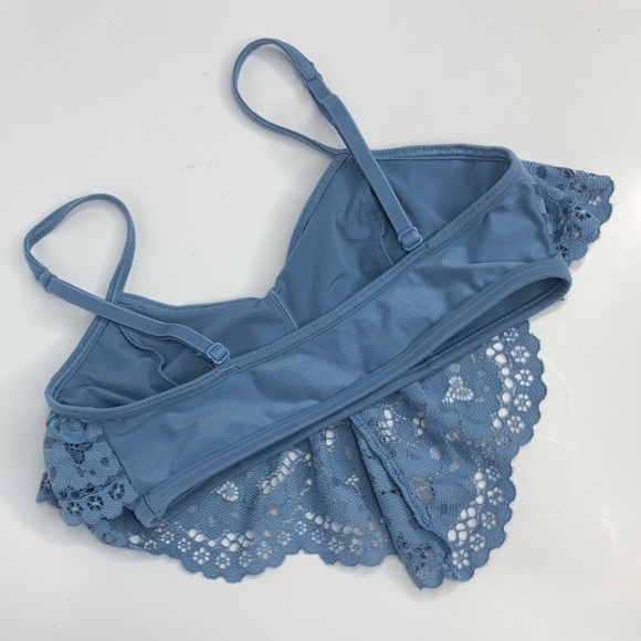 Victoria’s Secret body by Victoria bralette size XS - Picture 6 of 6